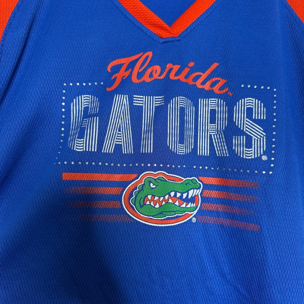 Florida Gators Tshirt V Neck Jersey Women’s Size XL - Picture 7 of 9